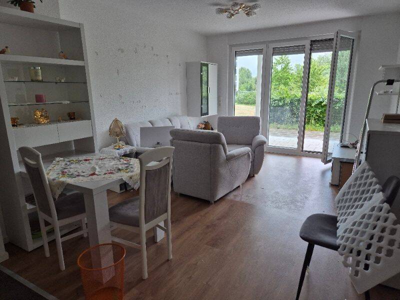 2 Zimmerwohnung mit Terrasse und Garten ab 01.09.2026 zu vermieten - Photo 1