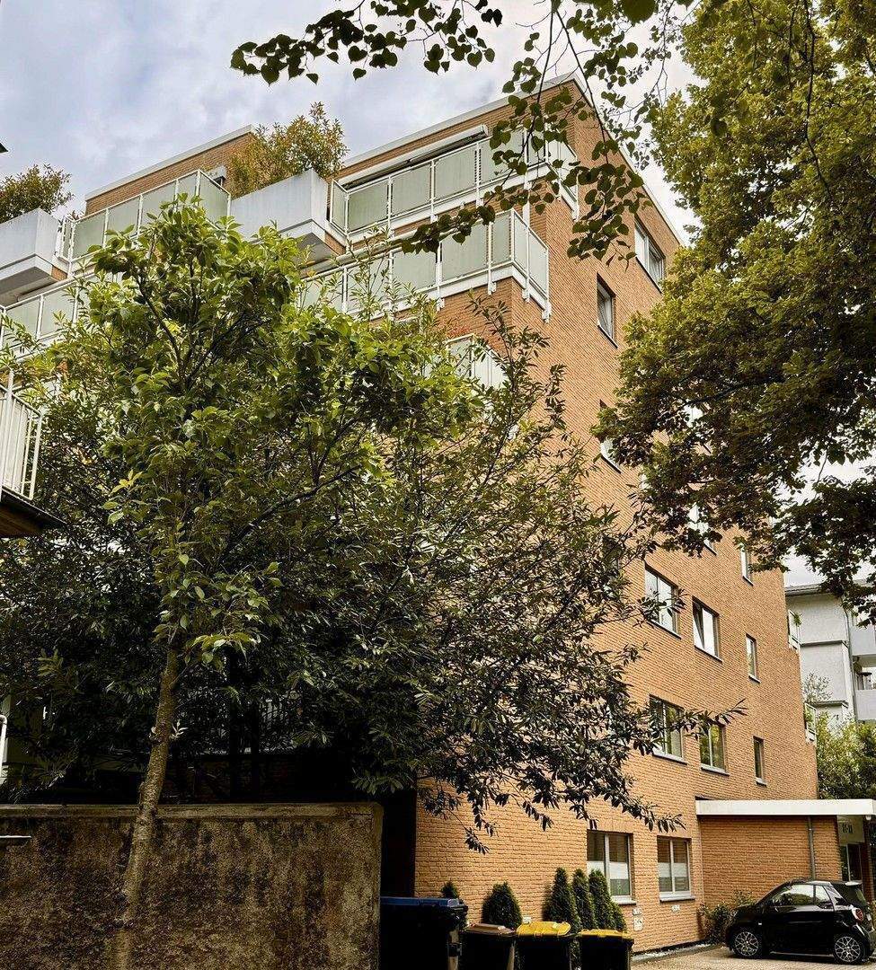 Villenviertel Köln - hochwertiges Wohnen/Arbeiten in zwei zusammengelegten Wohneinheiten