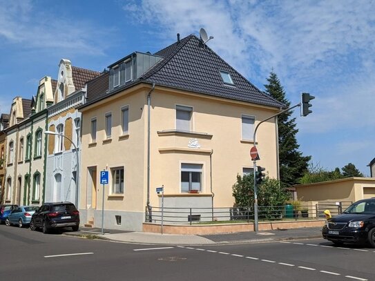 2 Zimmer-Erdgeschosswohnung (Hochpaterre) unweit des Zentrums