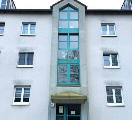 geräumige 2-Zimmer Wohnung für 2-Personen Haushalt ( WBS) in ruhiger Lage