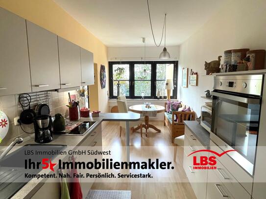 Trimmelter Hof sehr gepflegte 3 Zimmer-Wohnung mit Balkon