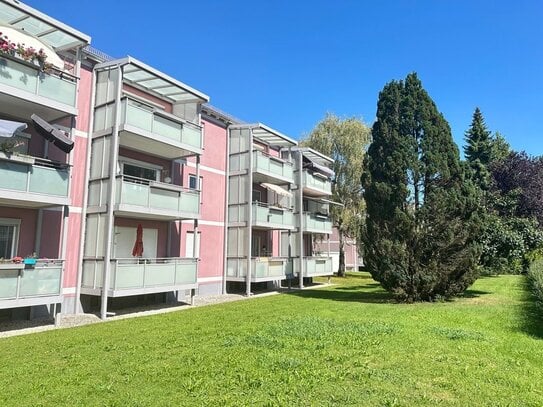 Stadt Dachau - bezugsfrei: Modernisierte 2-Zi.-Eigent.-Whg. m. schönem Balkon - ruhige Parklage!