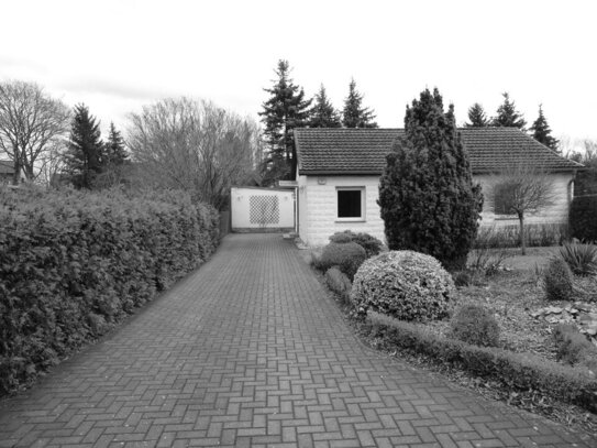 Idyllisches Wohnen: Bungalow direkt am Naturschutzgebiet!