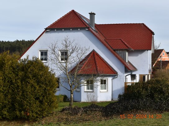 Einfamilienhaus mit DG-Ausbaureserve bei Herrieden zu verkaufen