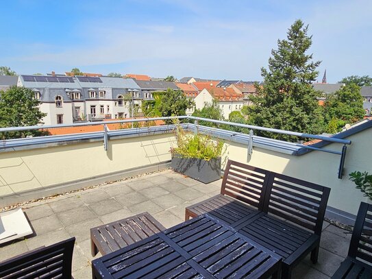 Attraktive Dachgeschossmaisonettwohnung mit Terrasse und Balkon - ideal für Kapitalanleger