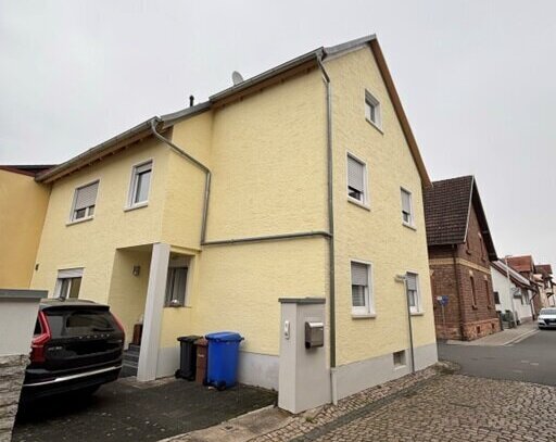 Attraktives 6-Zimmer-Haus mit gehobener Ausstattung und EBK in Großostheim