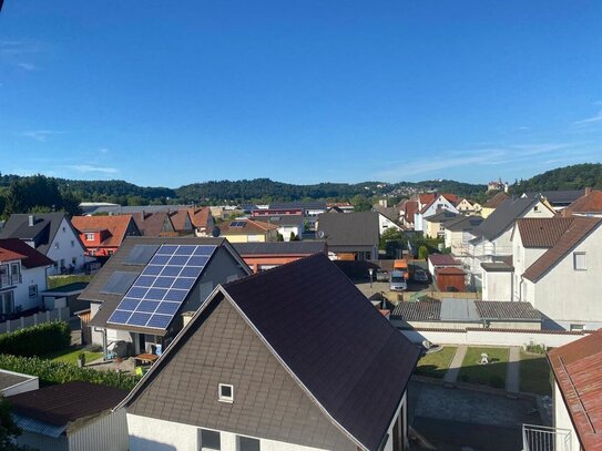 Große Dachwohnung mit Ausblick