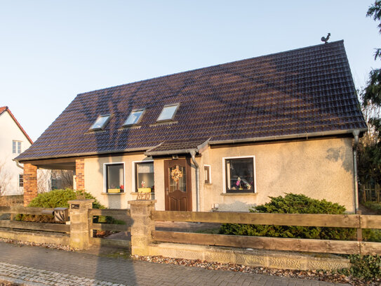 HOMESK - Charmantes Einfamilienhaus mit Garten und großem Grundstück in Hohen Neuendorf