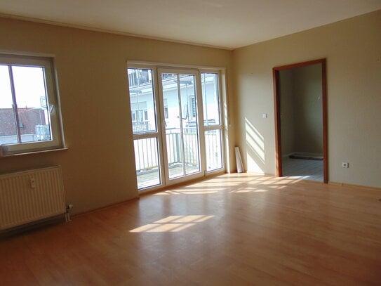 Schöne 3 Zimmerwohnung mit Sonnenbalkon