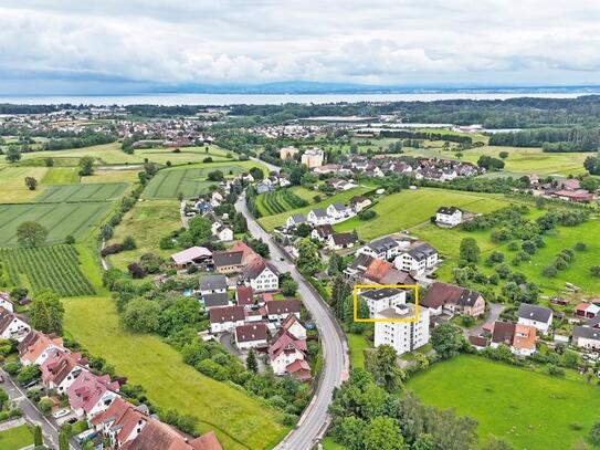 Starke Rendite! Modernisierte 4-Zimmer-Wohnung mit Garage in Friedrichshafen-Lipbach