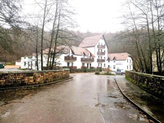 Vermietete Eigentumswohnung mit Balkon und Stellplatz in Waldrandlage von Nonnweiler