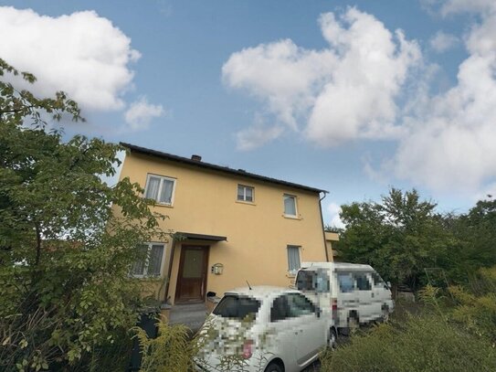 Renovierungs-/ sanierungsbedürftiges 2 Familienhaus in beliebter, zentraler Lage von Freiburg-Lehen