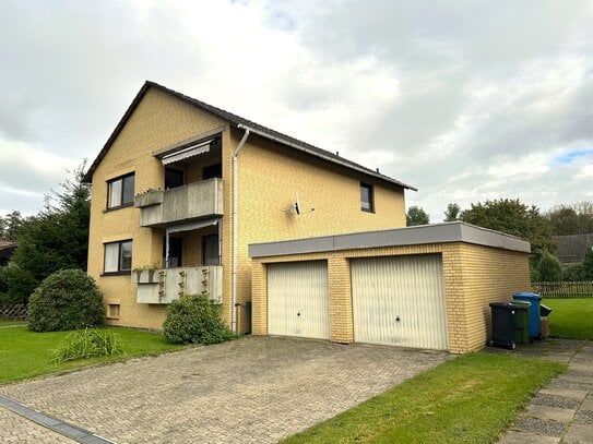 Kapitalanlage: Zweifamilienhaus in ruhiger Seitenstraße von Hattorf