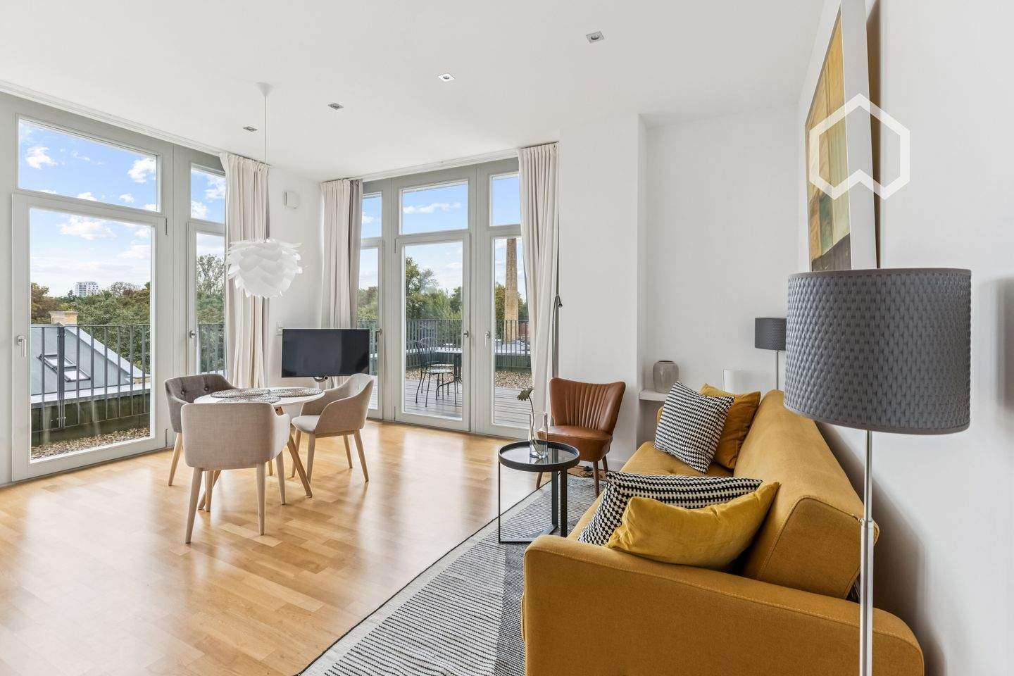 Penthouse Apartment auf der Insel Eiswerder - Photo 1