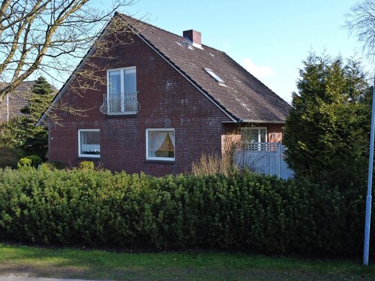 Ruhig gelegenes, bezugsfreies Haus mit eingewachsenem Garten in Rantrum bei Husum/Nordsee