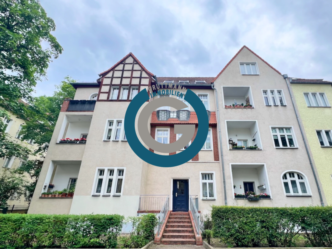 MIT BALKON, PARKETT & HOHEN DECKEN - ZWISCHEN TIERPARK BERLIN & TRABRENNBAHN - ZUR ZEIT VERMIETET