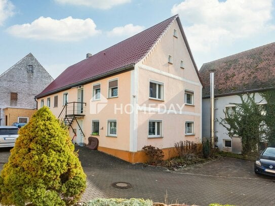 Charmantes Mehrfamilienhaus mit zwei Wohneinheiten in ruhiger Lage von Hagenbüchach