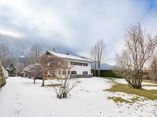 Traumgrundstück mit charmantem Landhaus