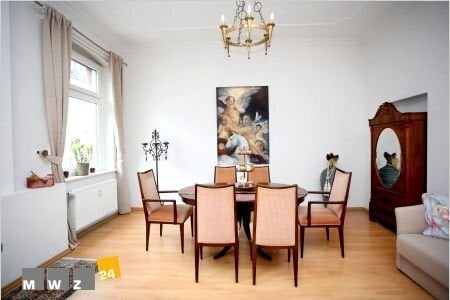 Komplett Möbliert/Furnished Accommodation in: Friedrichstadt. 2 Schlafzimmer Wohnung im Zentrum