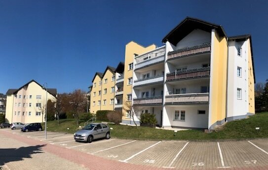 Wohnen "am Balkon des Erzgebirge!" 2-Raum-Wohnung mit Terrasse