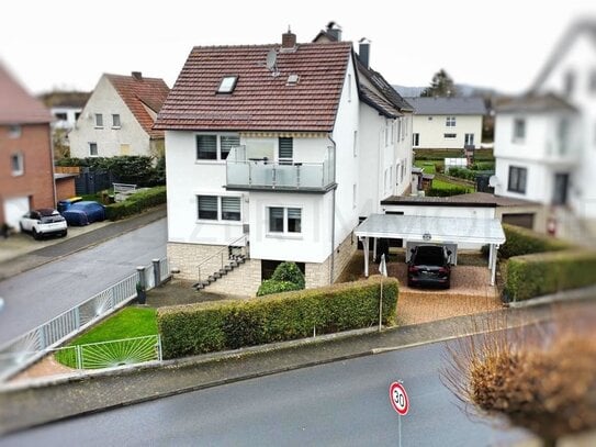 Modern saniertes 2 Parteien Fachwerkhaus mit Garage & Balkon in Edermünde