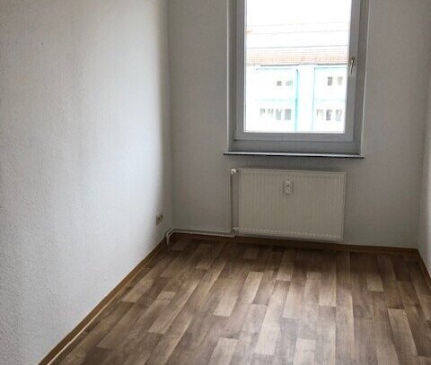 Erstbezug - ruhige 2,5-Raum-Wohnung mit Balkon (1017-1006)