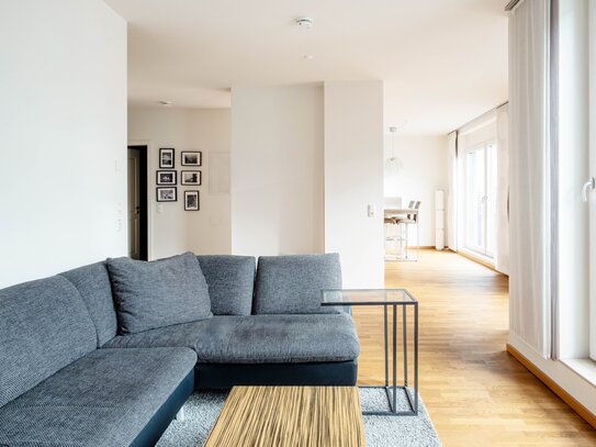 Penthouse-Feeling im geräumigen City Apartment mit drei Balkonen