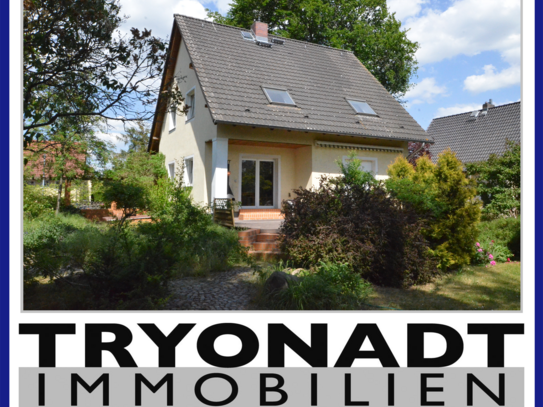 Idylisches Einfamilienhaus mit großem Garten und Teich!