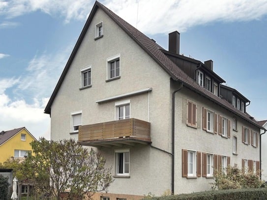 Freie 3-Zimmer-Wohnung mit Balkon und Garage in Stuttgart-Untertürkheim