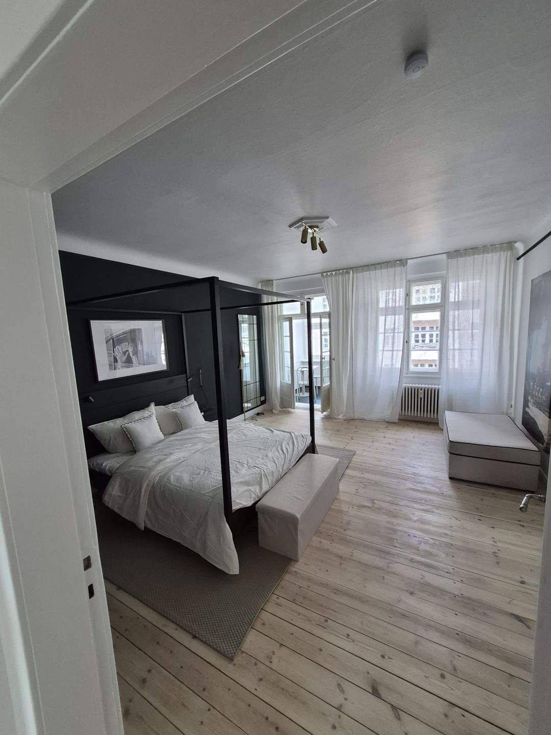 Studenten WG 4-Zimmer / NEU & möbliert - Foto 1