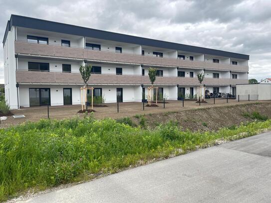 Neubau - 3 Zi.-Wohnung im EG, Nr. 3b, in Landshut, Auloh mit großer Terrasse