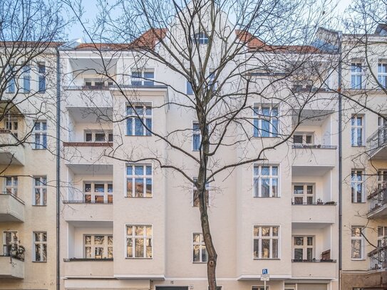 Investment-Tipp in Moabit: Vermietete 2-Zimmer-Wohnung mit Balkon