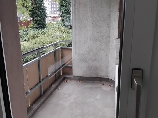 Komplett sanierte 2 Zimmer Wohnung mit Balkon in Gelsenkirchen zu vermieten!!!