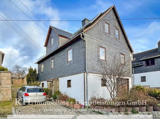 gemütliches Einfamilienhaus mit Garten und Garage