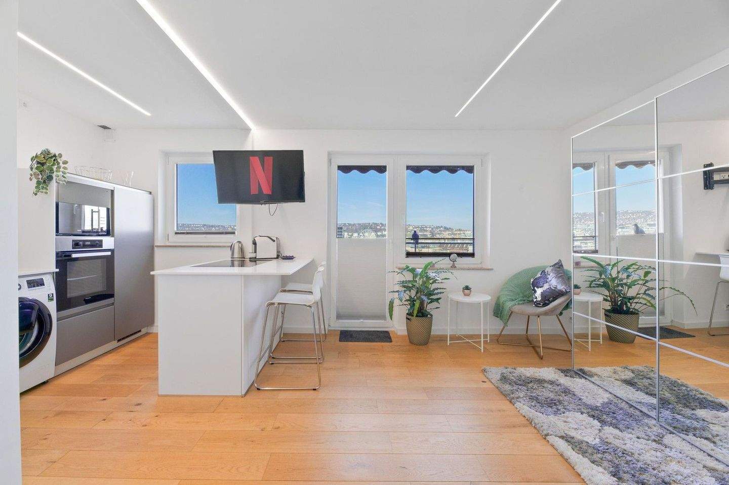 Panorama Penthouse Apartment