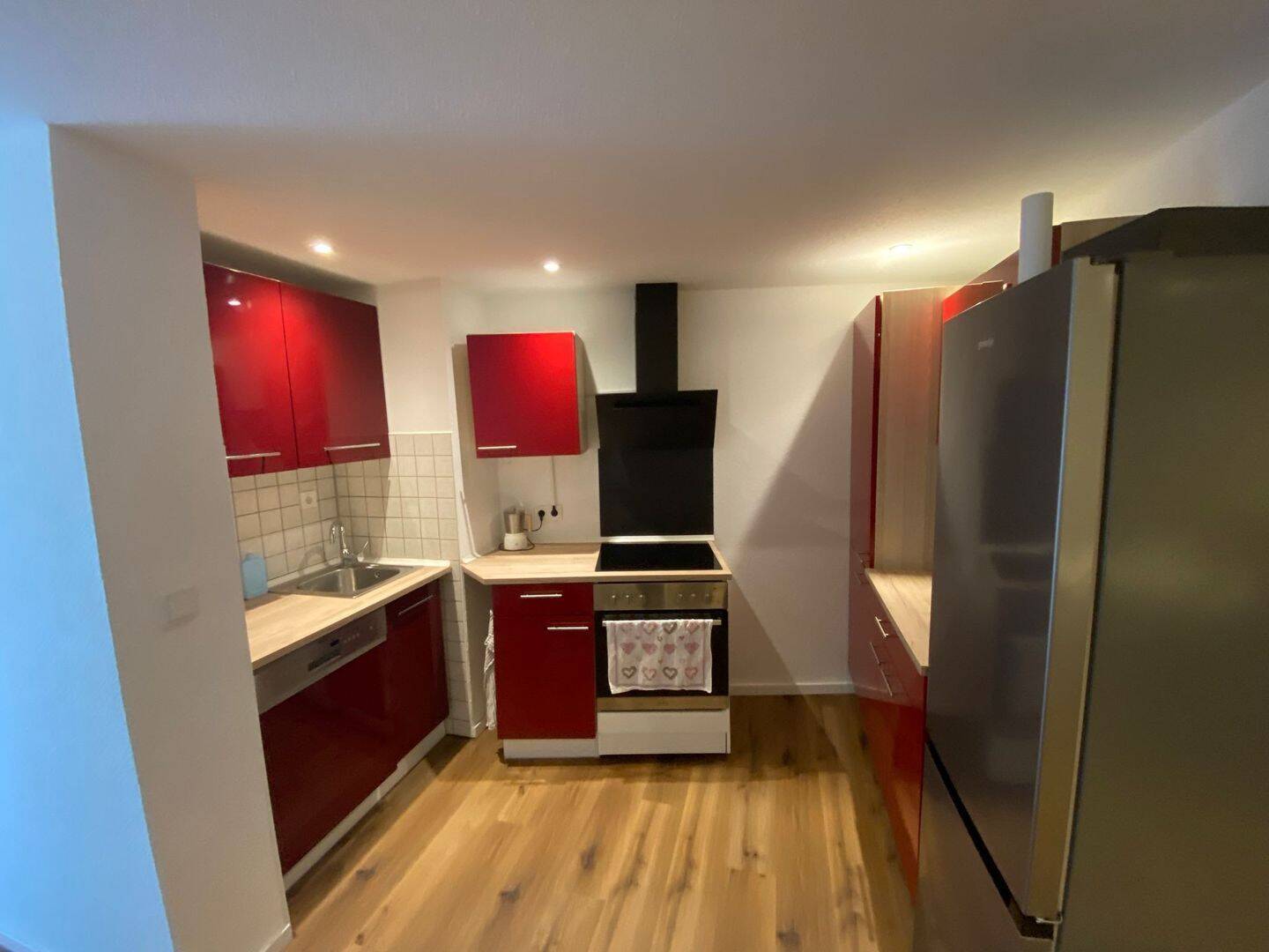                                                               S&uuml;&szlig;e renovierte WG-Neugr&uuml;ndung nahe Universit&auml;tsklinikum                                                       in Versbach (Würzburg)