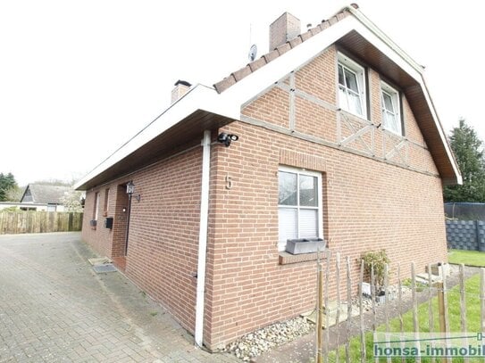 Zeven "Auf dem Praun" - gepfl. Ein- bis 2FH mit Keller, Garage, Carport in bester Lage