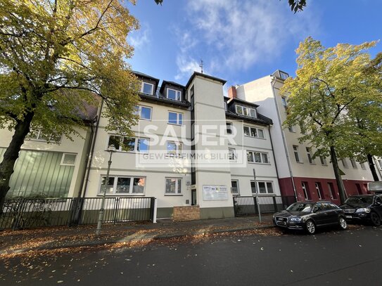 88 m² Bürofläche mit zwei Parkplätzen in Neukölln *791*