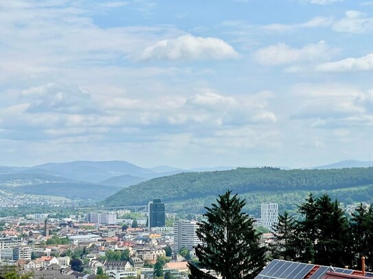 Hochwertige 3,5-Zimmer, Maisonette-Wohnung in Lörrach-Tüllingen