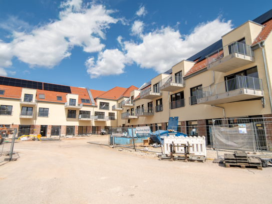 **Erstbezug** Gut geschnittene 3-Zimmer-Wohnung mit Balkon