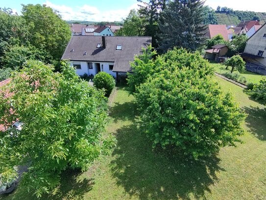 Traumhaftes Einfamilienhaus mit großem Grundstück und Ausbaupotenzial