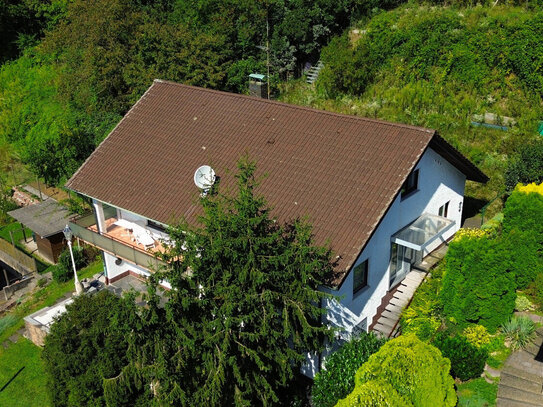 Einfamilienhaus in repräsentativer Lage mit phantastischem Ausblick