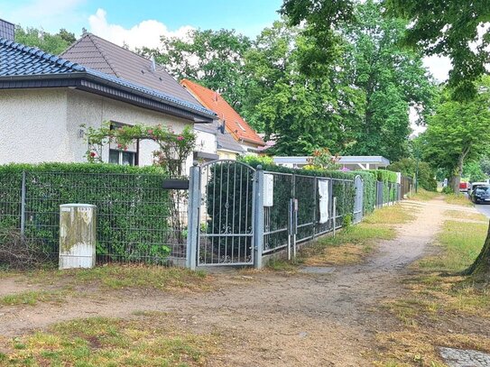 PROVISIONSFREI |TOP Wohnlage in Panketal - Bungalow mit beheiztem Wintergarten und schönen Garten