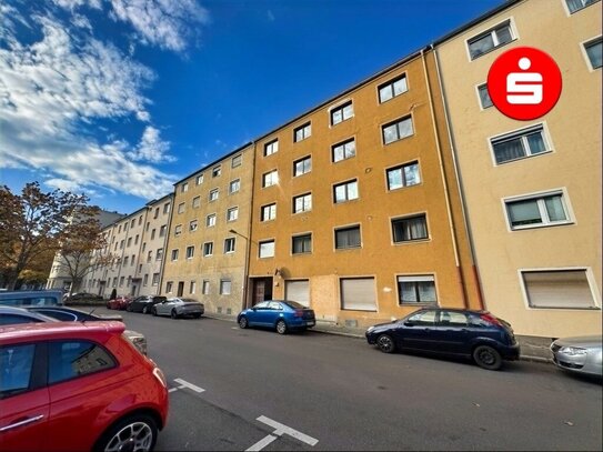 Leerstehende 2,5 Zimmer Wohnung mit Potential in zentraler Lage von Nürnberg!