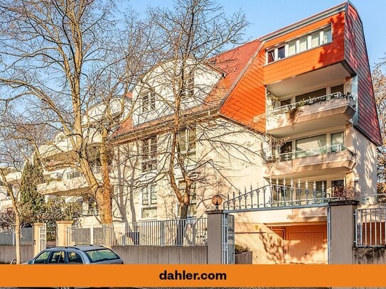 Lichtdurchflutete Terrassenwohnung mit moderner Architektur