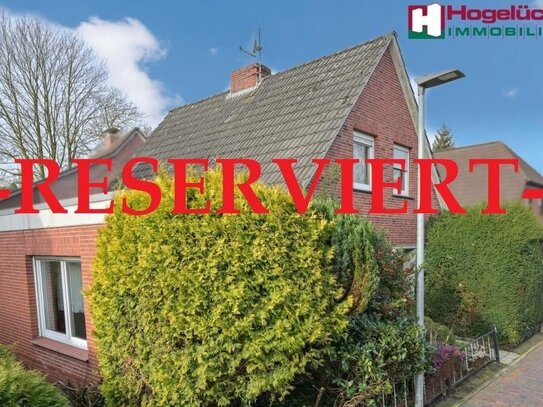 RESERVIERT! Ein gemütliches Einfamilienhaus mit Garage in Stadtlage