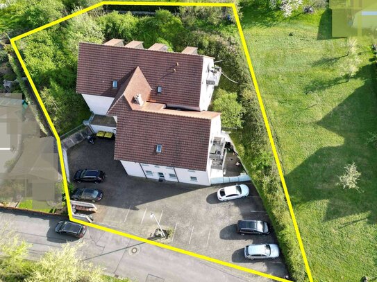 Gepflegtes Mehrfamilienhaus mit 8 Wohneinheiten - reserviert!