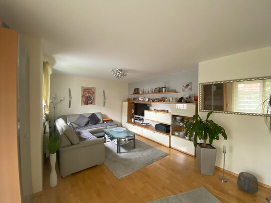 Lage, Lage, Lage: moderne und helle 4 Zimmer ETW in hervorragender Wohnlage