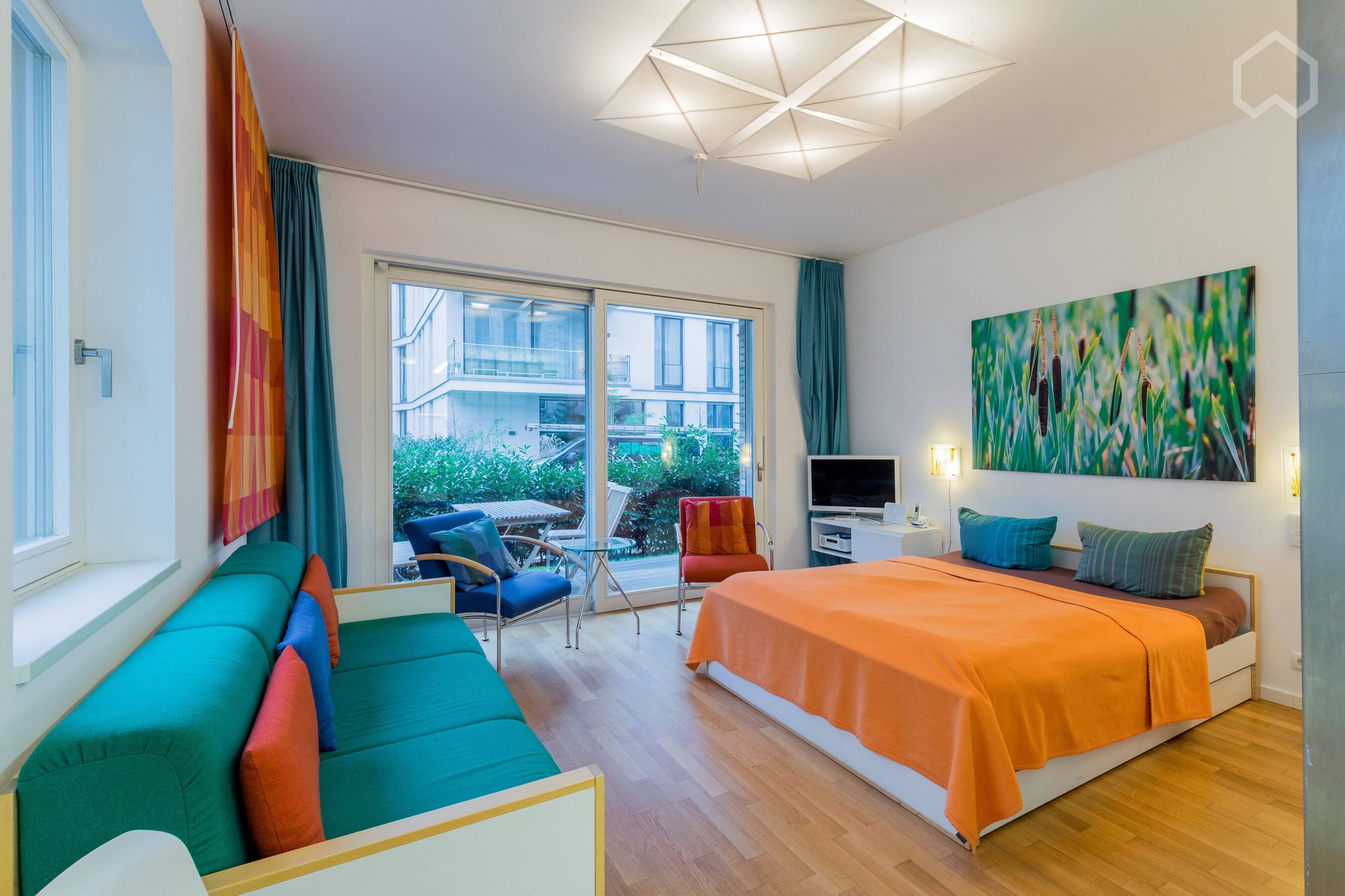 Fantastisches Zuhause in lebendiger Nachbarschaft - Photo 1