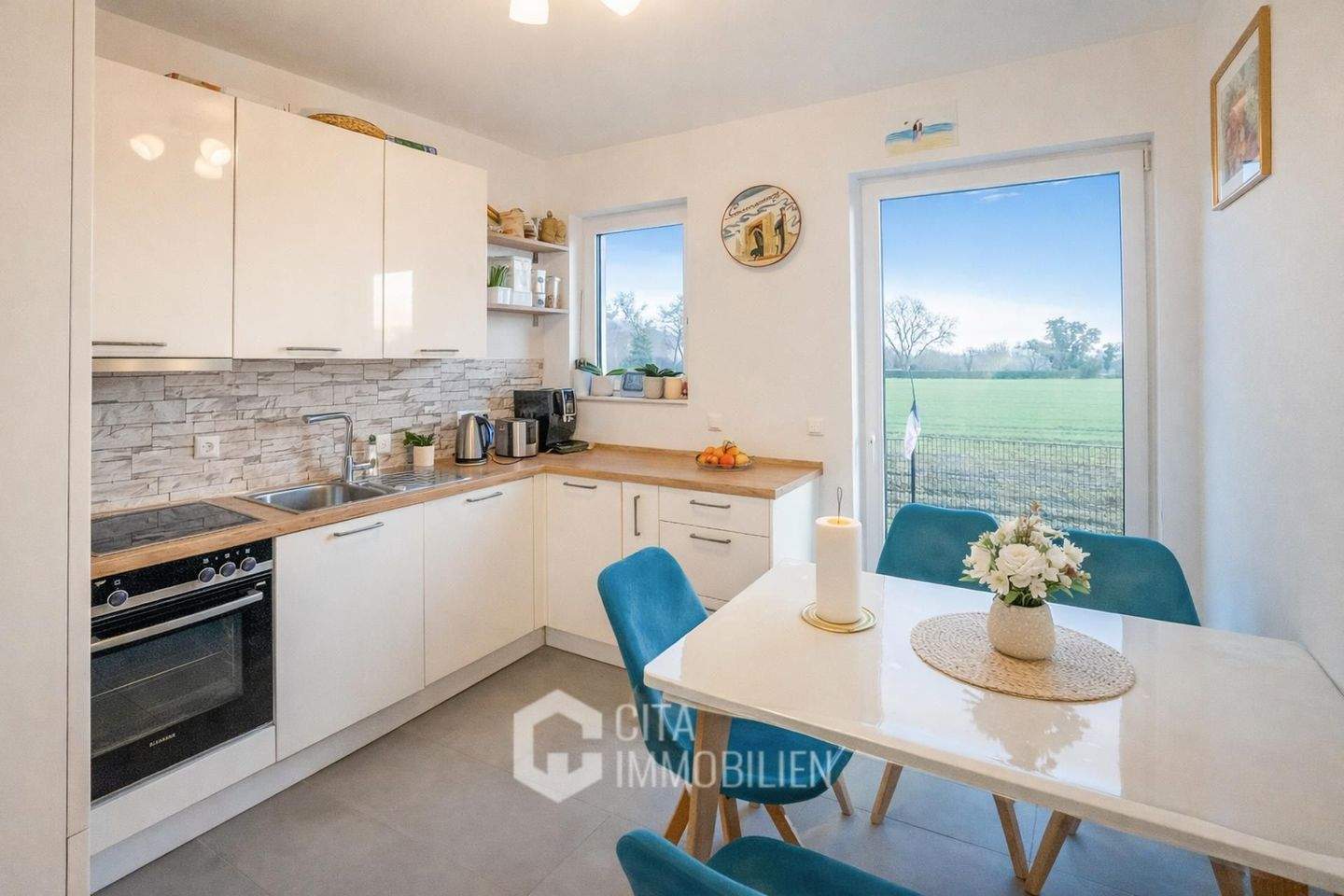 KfW-55 Neubau: 4-Zimmer-Gartenwohnung in Frankfurt-Nieder-Eschbach